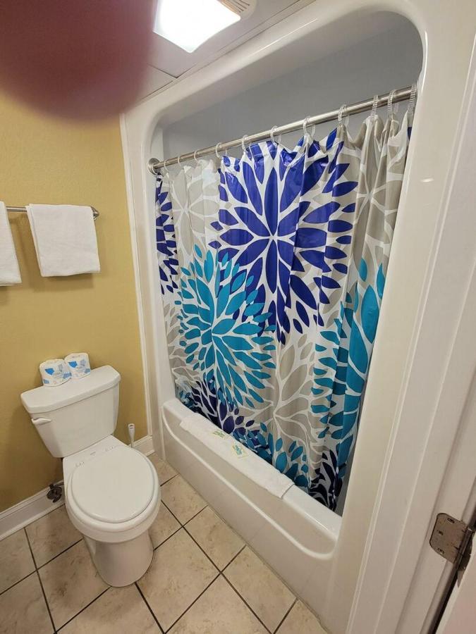 Ocean View King Suite With Modern Decor And Accents - Caravelle Resort 605 Sleeps 4 Guests Myrtle Beach Exterior photo