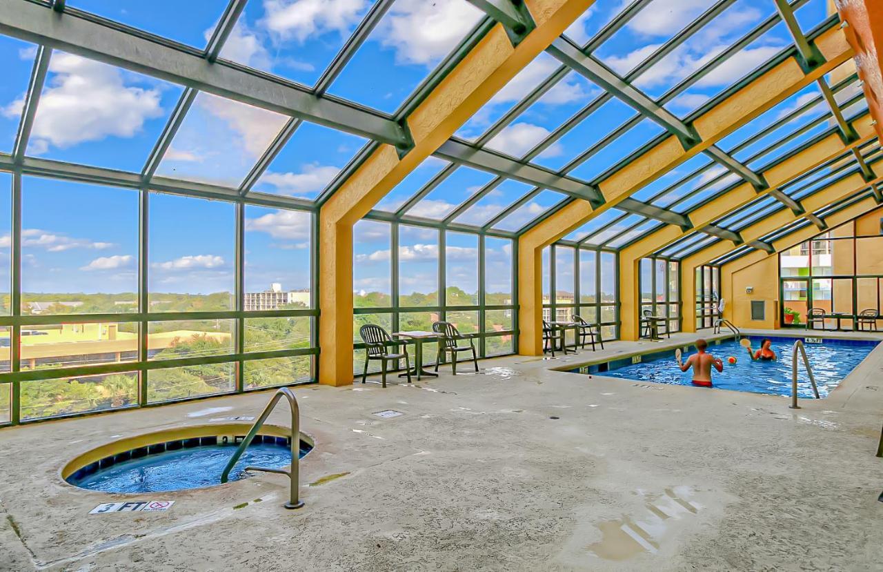 Ocean View King Suite With Modern Decor And Accents - Caravelle Resort 605 Sleeps 4 Guests Myrtle Beach Exterior photo