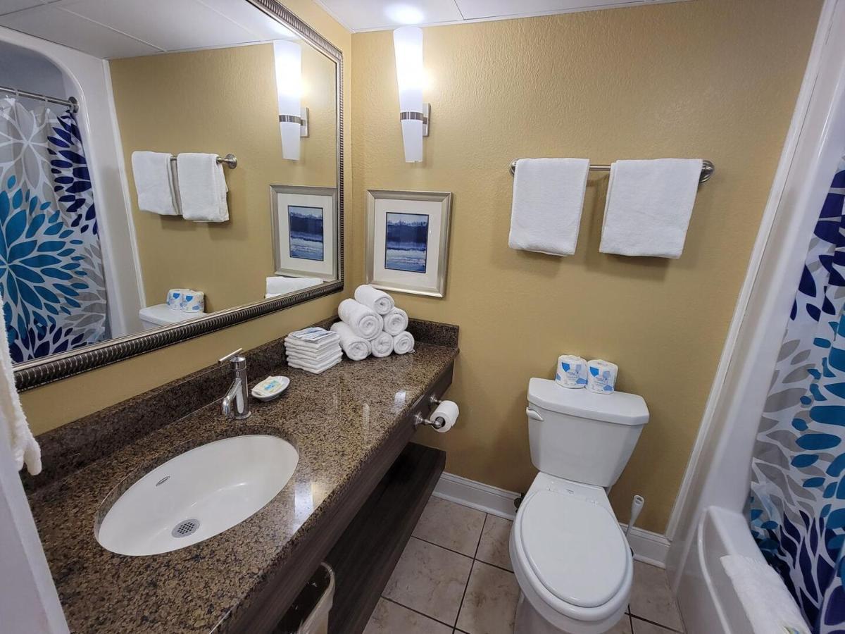 Ocean View King Suite With Modern Decor And Accents - Caravelle Resort 605 Sleeps 4 Guests Myrtle Beach Exterior photo